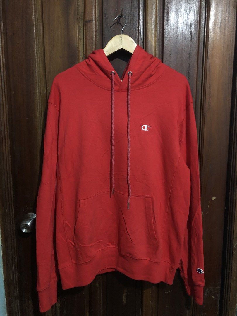 Champion Red Hoodie X-Large (Category: Hoodies) located in Quezon City. Submitted by yeahsource222 (Listing ID 1466410451, Image 1). Description: - Brand: Champion - Color: Bright Red - Size: XL - Material: 100% Cotton - Details: Classic embroidered C logo on chest and left cuff, adjustable hood drawstrings, front pouch pocket - Style: Comfortable fit, perfect for everyday streetwear - Condition: 100% authentic and well-maintained - Shipping: Fas