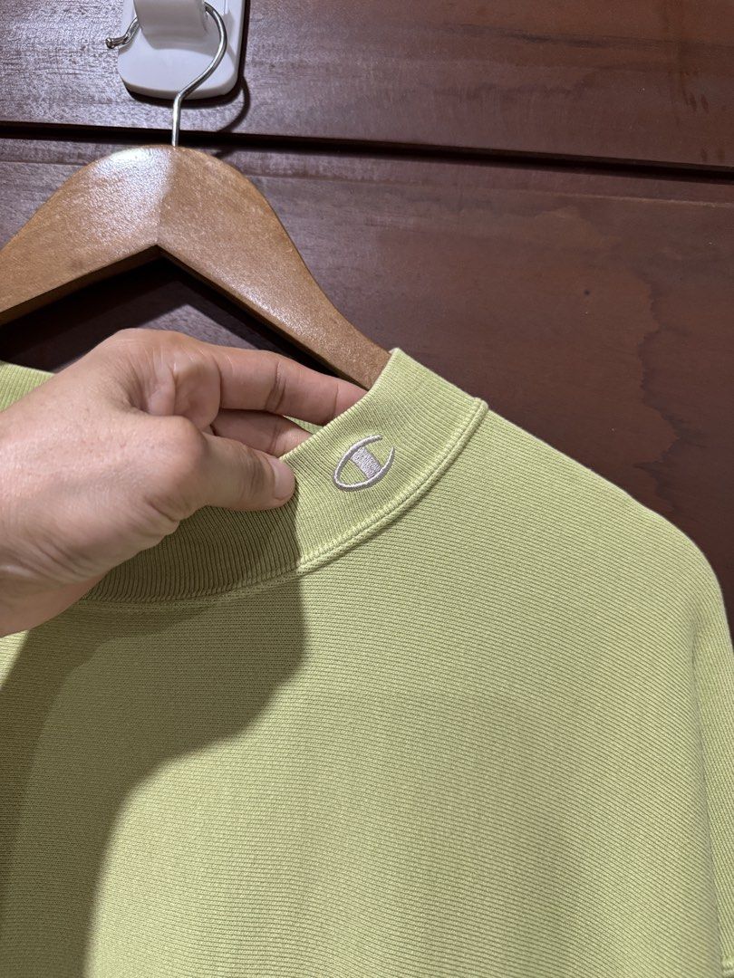 Champion X Monkey Time Reverse Weave Mockneck Sweatshirt Lime (Category: Coats, Jackets and Outerwear) located in Digos. Submitted by appareall (Listing ID 1466497055, Image 3). Description: C3-696 Approximate measurement (taken flat in inches) Size on tag: XL, Fits 2XL Width (pit to pit): 24 Length: 30 Shoulder: 25 Sleeve length: 23 Material: Cotton .