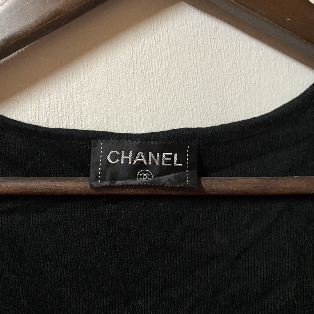 Chanel Knit Tank Top (Category: Others Tops) located in General Santos City (Dadiangas). Submitted by thriftorium (Listing ID 1466511931, Image 3). Description: Size 38 or Medium 14 X 17 No flaws Complete tags.