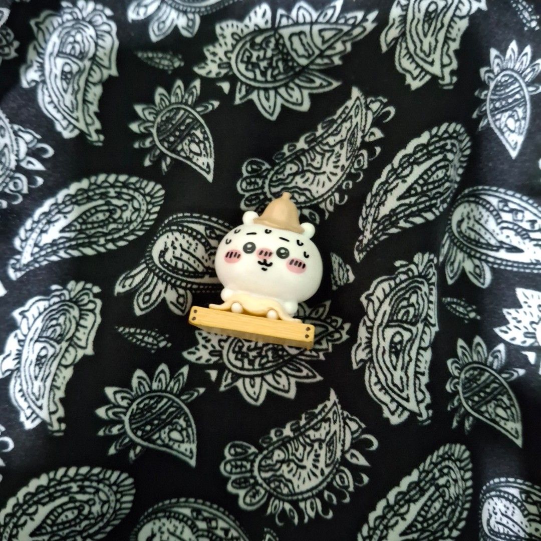 Chiikawa Bath Ball Bikkura Tamago Mini (Category: Character Goods) located in Manila. Submitted by rmmmko (Listing ID 1466560472, Image 1). Description: 🧴: Chiikawa from the Bikkura Tamago Chiikawa Everyone's Sauna bath bomb. 🧴: Everyone in the Sauna— Chiikawa with their friends through they're basically the last one left 🧴: just collectibles clear-out tbh 🧴: need space for room tbh 🧴: check each image 🧴: Decluttering stuff I don't have any