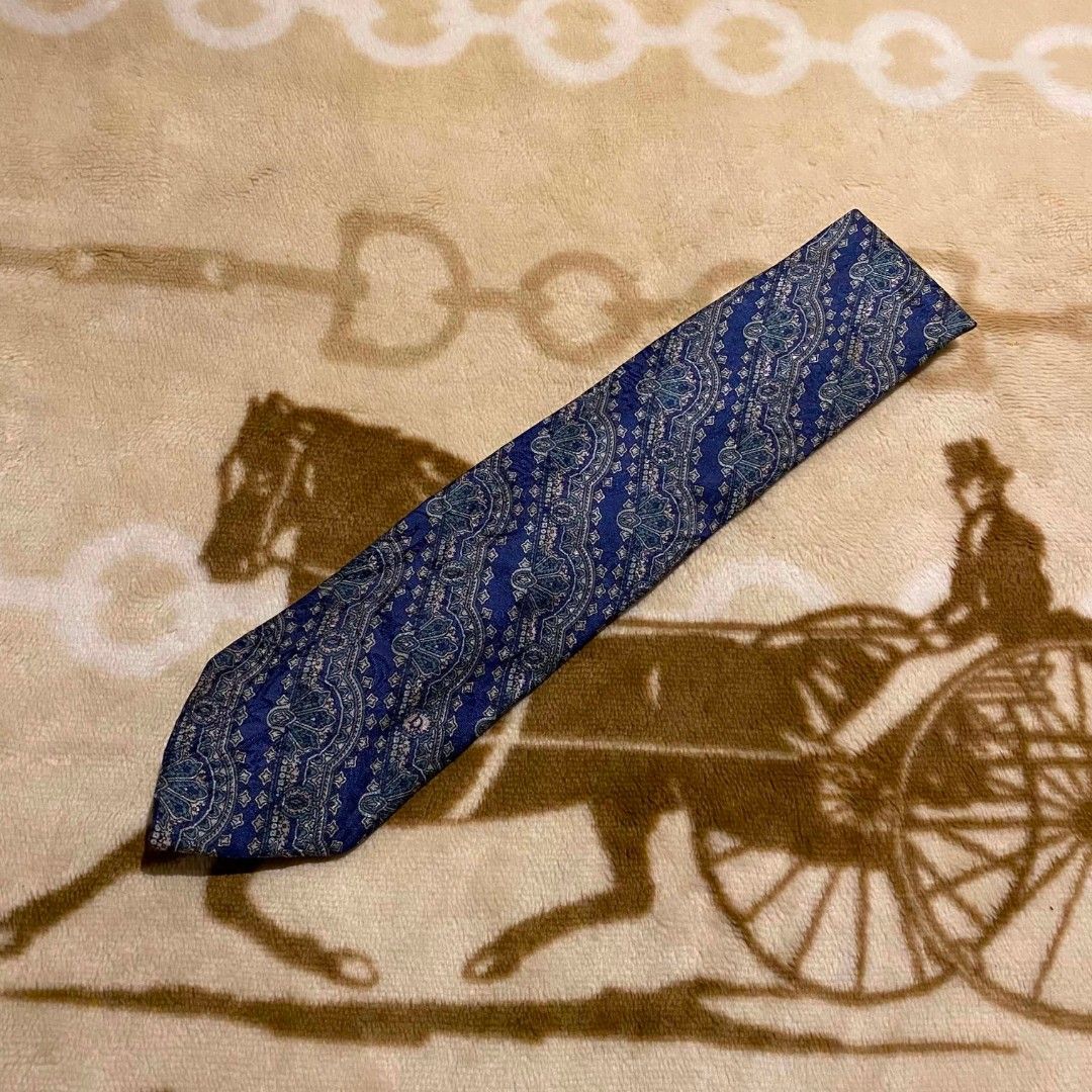 Christian Dior Monsieur (Category: Ties) located in Manila. Submitted by bidgeyow20688 (Listing ID 1466511475, Image 2). Description: no issue excellent condition jnt or lalamove parañaque loc.