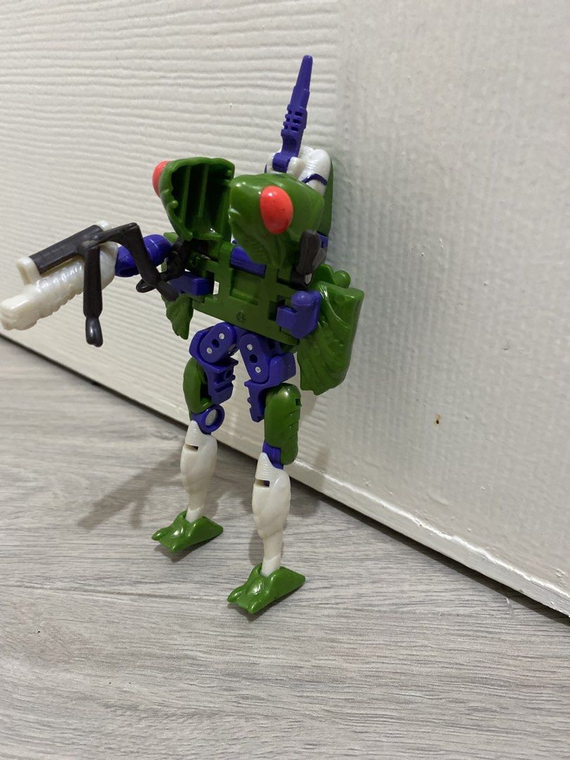Cicadacon, a Predacon character from the 1997 Transformers: Beast Wars (Category: Kids Toys) located in Las Pinas. Submitted by sherylandmargaux (Listing ID 1466475872, Image 1). Description: .
