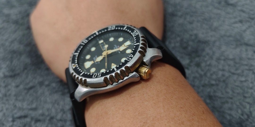 Citizen Promaster 200m ( Made in Japan) (Category: Men's Watches) located in Cebu City. Submitted by aceoftime (Listing ID 1466379750, Image 3). Description: In good condition Made in Japan 21 jewels Ref: 8203-824407 Citizen cal. 8203 mechanical self/hand winding with day-date display ( Non-hacking) Unidirectional rotating bezel Powere reserve up to 45 hours Rated 200m water resist Fitted with 22mm quickfit silicon band Watch only Our Guarantee: 