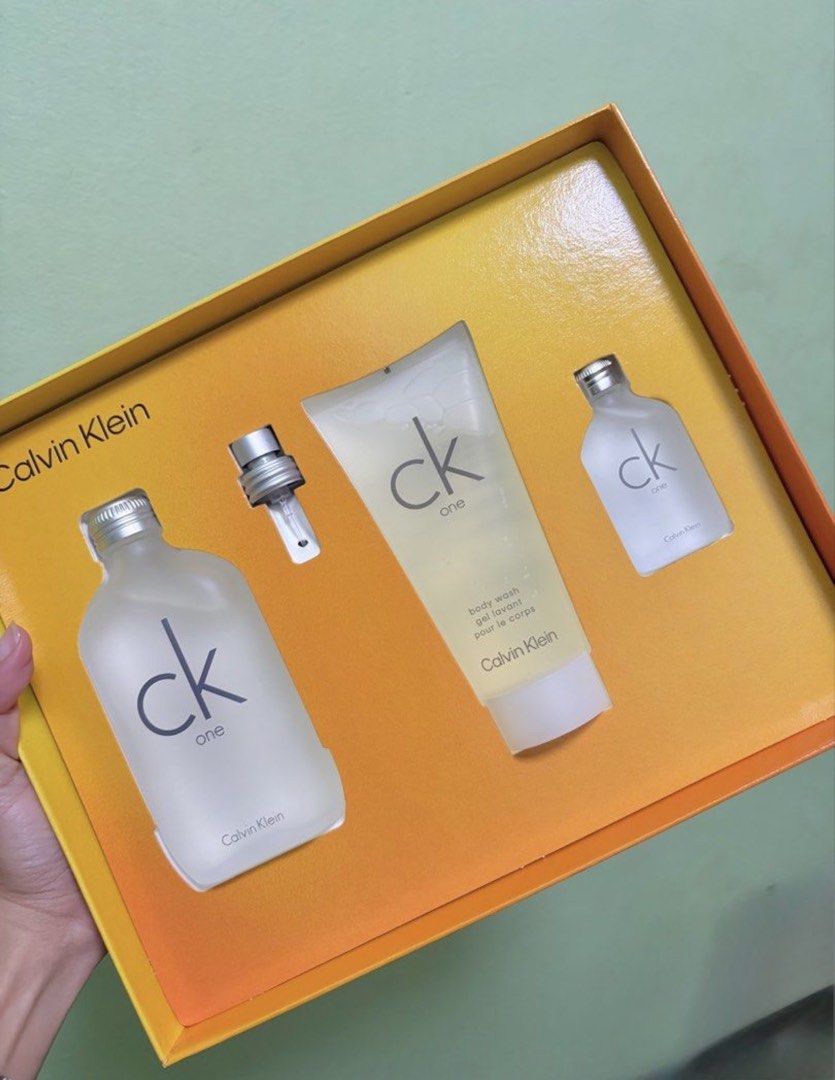 Ck one perfume set (Category: Fragrance & Deodorants) located in Manila. Submitted by ishfindsph (Listing ID 1466437940, Image 1). Description: Brandnew & Authentic 💯 Money Back Guarantee Onhand ready to ship 100Ml ✨.