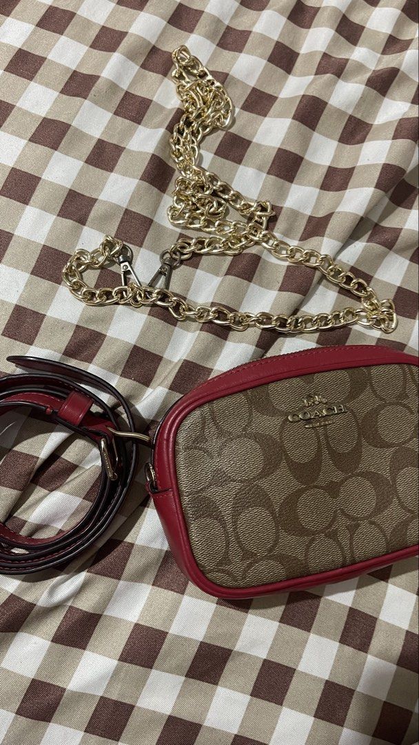 COACH 2-way Bag (Category: Luxury Bags & Wallets) located in Quezon City. Submitted by koichronicles (Listing ID 1466549565, Image 1). Description: 💯 Authentic Coach. 2-way bag. Can be a cross-body bag & a belt bag. ✅ In excellent condition. ✅ No box & dust bag included. ✅ Complete & excellent condition straps. ✅ No flaws.