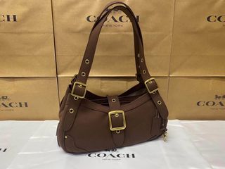 (Category: ) located in . Submitted by yhn_boutique (Listing ID 1466418360, Image 1). Description: .