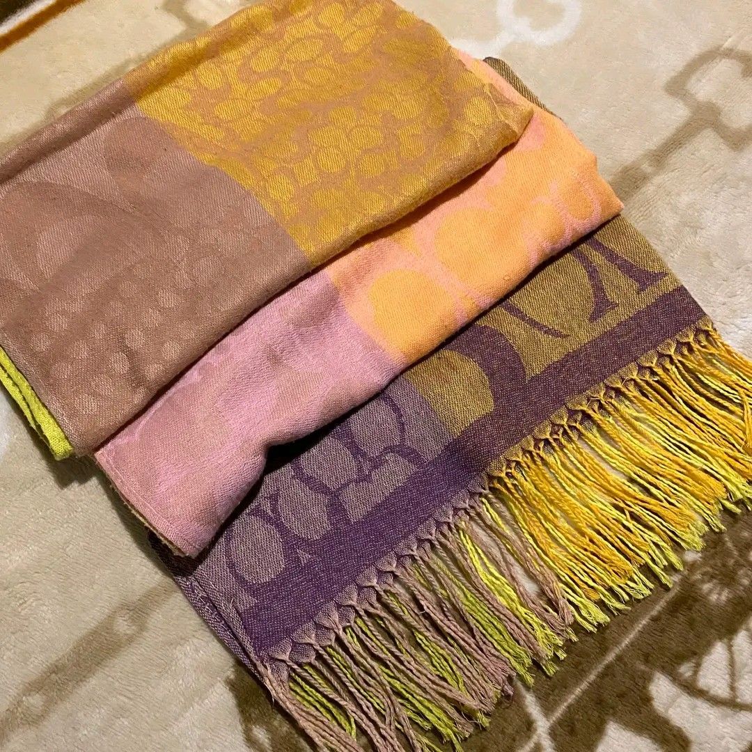 Coach Multi Color Pashmina Shawl Scarf (Category: Scarves) located in Manila. Submitted by bidgeyow20688 (Listing ID 1466507364, Image 2). Description: silk scarf excellent condition no issue.