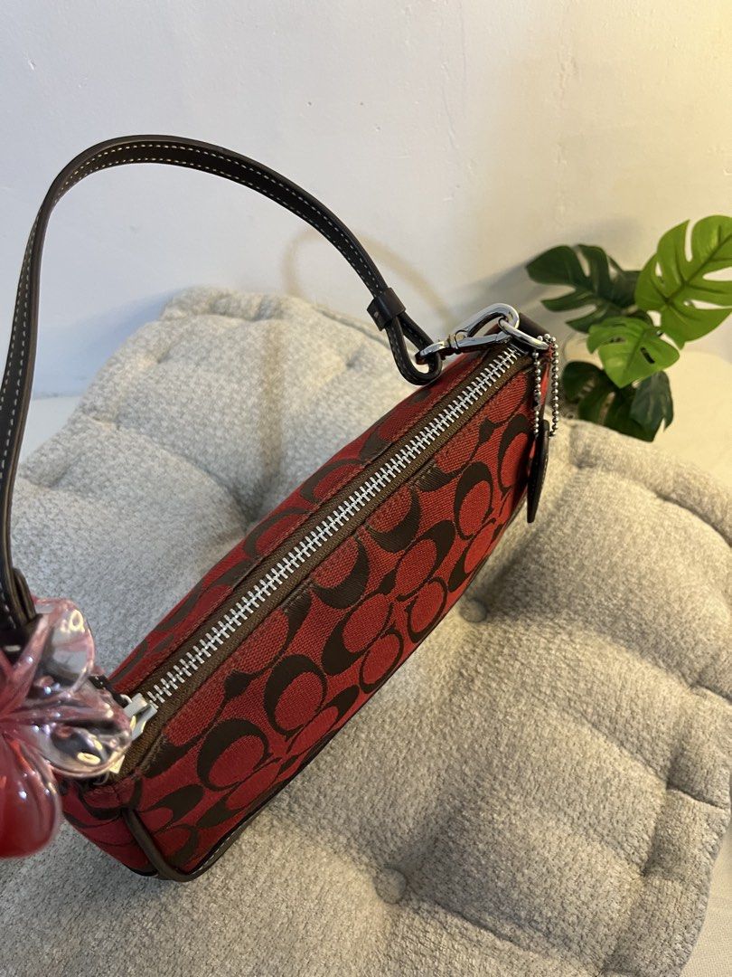 Coach Red Demi (Category: Luxury Bags & Wallets) located in Manila. Submitted by 4usis (Listing ID 1466452414, Image 2). Description: Details on IG @fooryousis.