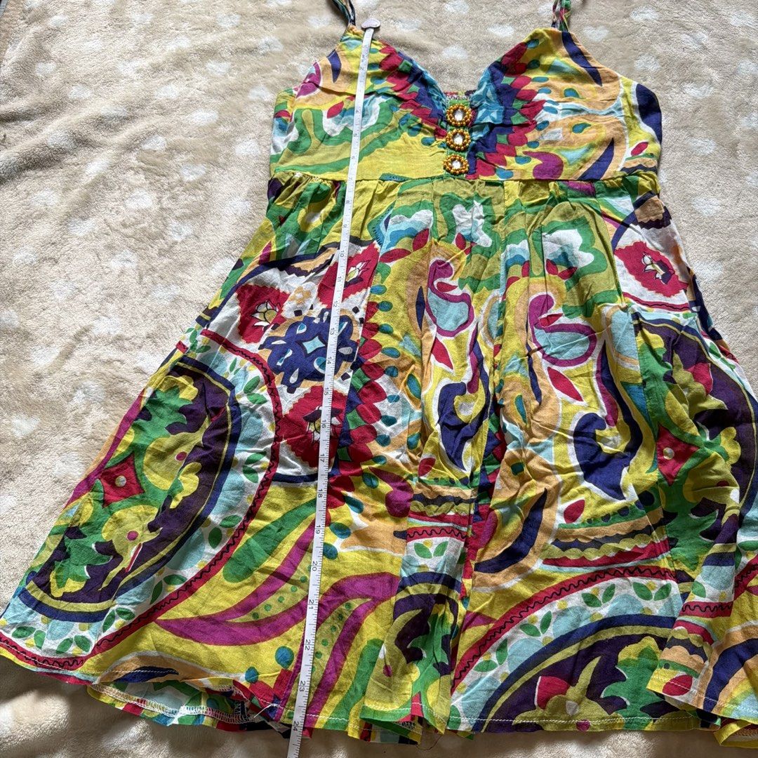 Colorful dress (Category: Dresses) located in Manila. Submitted by shefindshope (Listing ID 1466442048, Image 2). Description: .
