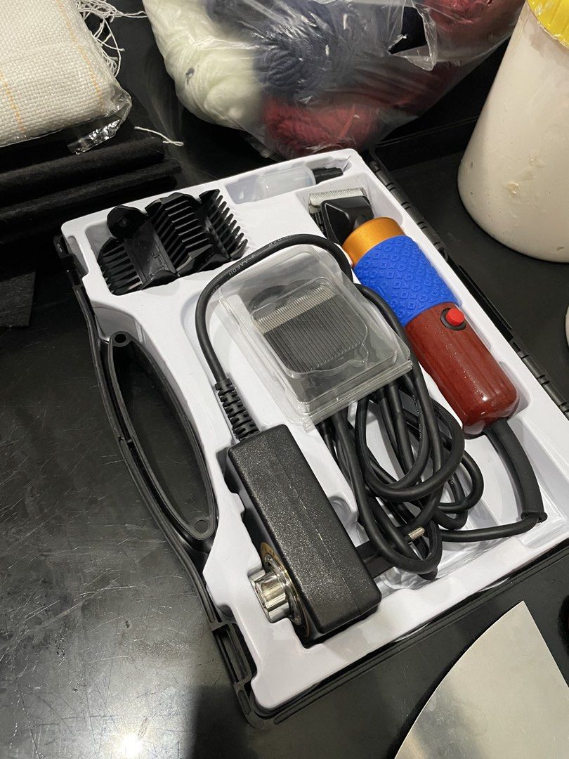 Complete Tufting Gun Starter Kit with Accessories (Category: Craft Supplies & Tools) located in Quezon City. Submitted by suaisorembrant (Listing ID 1466351948, Image 3). Description: Almost brand new may warranty pa 1 month pa lang Trimmer/razor bago pa AK 2 loop tufting gun Trimmer/razor Lots of yarns Trimming scissor Detailing scissor C clamp Spatula Carpet brush d ko alam ano tawag Projector Adhesive Monks cloth Backing cloth Goods for busine