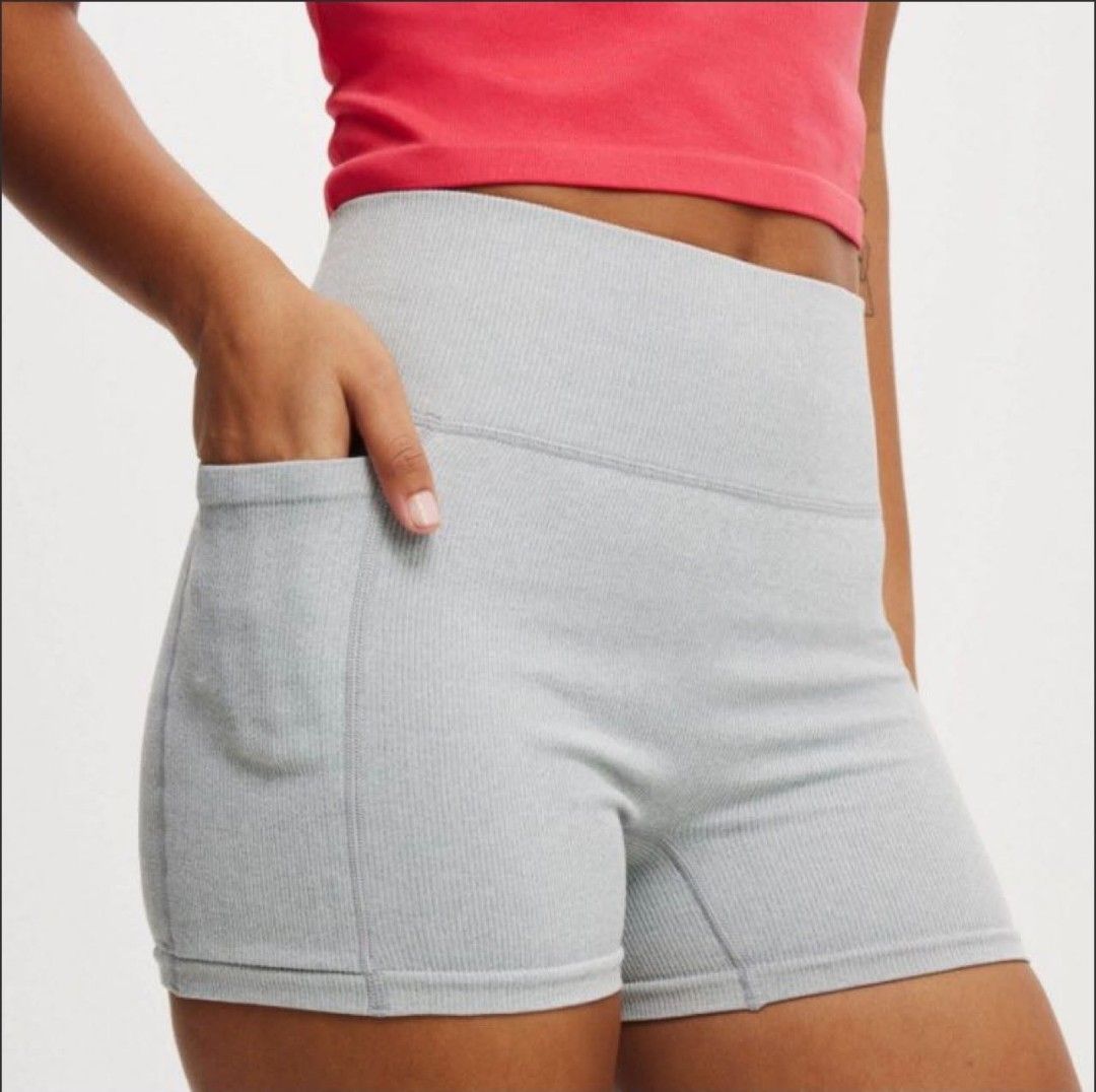 Cotton On Body Workout Shorts Gray (Category: Activewear) located in Caloocan City. Submitted by charlsmark (Listing ID 1466525804, Image 3). Description: .