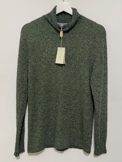 (Category: ) located in . Submitted by saksthriftavenue (Listing ID 1466469760, Image 1). Description: .