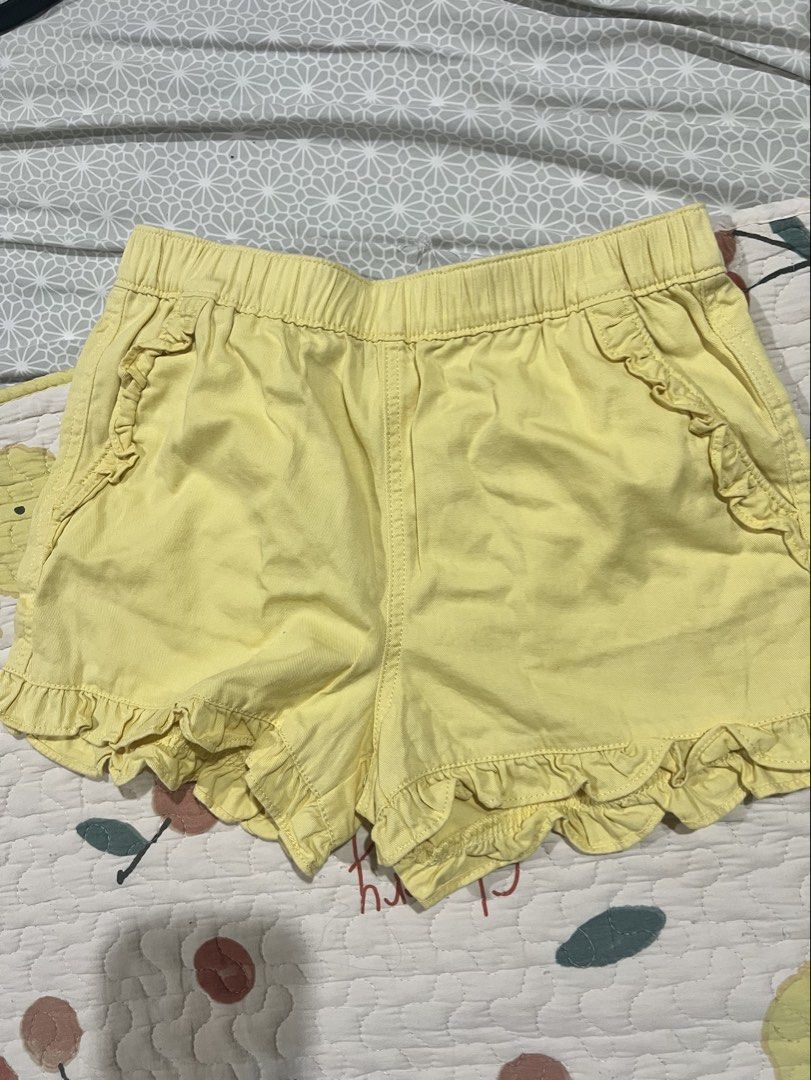 Crew cute shirt for kids (Category: Babies & Kids Fashion) located in Paranaque City. Submitted by arianem031087 (Listing ID 1466447029, Image 1). Description: Age:4/5/6/ Maximim of 7 Not 100 used Only used 2x.