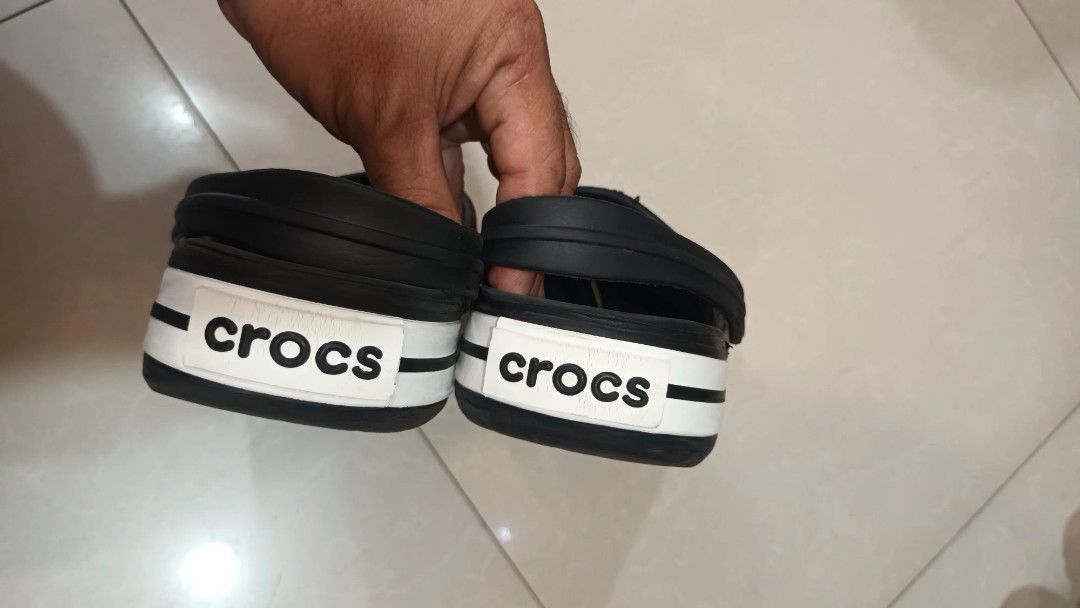 Crics (Category: Sneakers) located in Tagum. Submitted by edmundopil44797 (Listing ID 1466349534, Image 3). Description: .