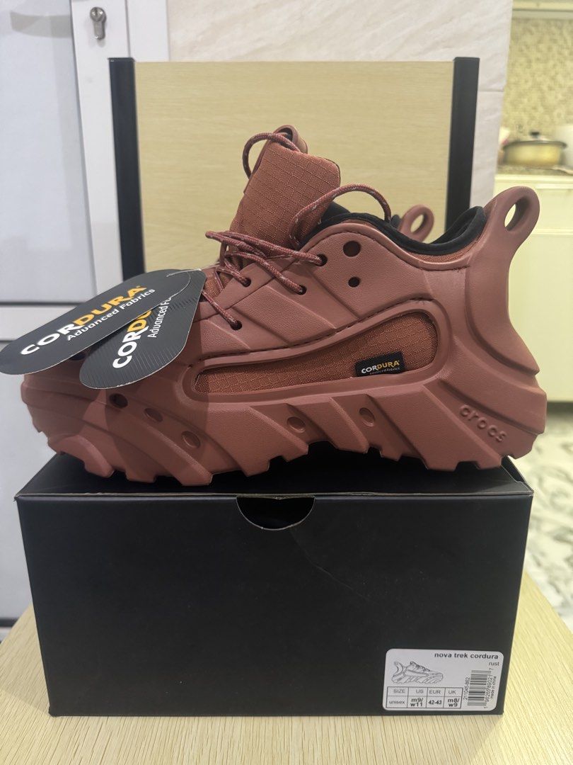 Crocs Nova Trek UNISEX (Category: Sneakers) located in Cebu City. Submitted by etnaner (Listing ID 1466413862, Image 1). Description: CROCS NOVA TREK UNISEX SIZE: Men’s 9 / Women’s 11 BNEW bought abroad no more box Around ₱7,000 on market Unloading my personal stuff unused.
