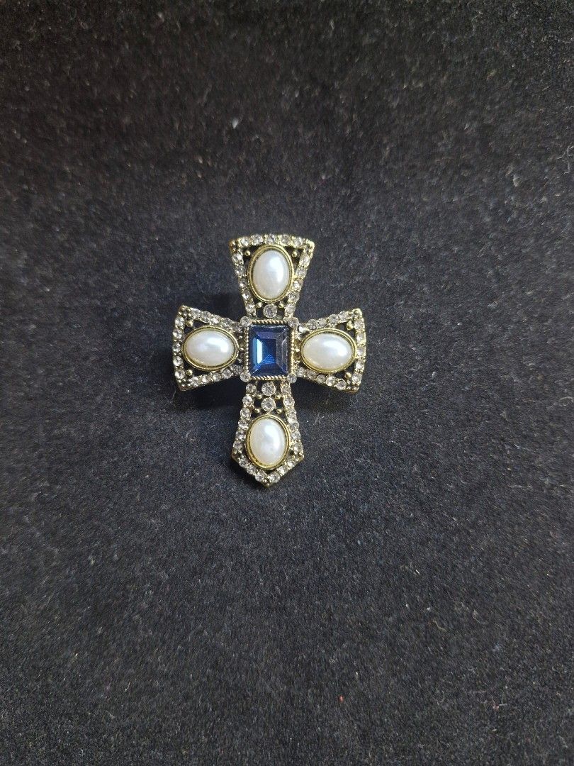 Cross Pattee Brooch (Category: Brooches) located in Taguig. Submitted by mommaschoice (Listing ID 1466453661, Image 1). Description: Brand New Unisex Use Adorned w/synthetic zirconia & faux pearls Lightweight won't damage the fabric Ships nationwide.