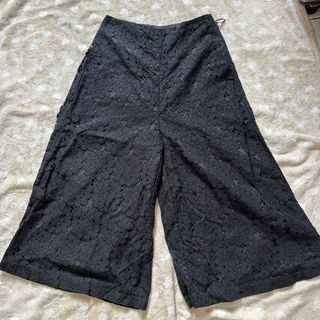 (Category: ) located in . Submitted by shefindshope (Listing ID 1466439585, Image 1). Description: .
