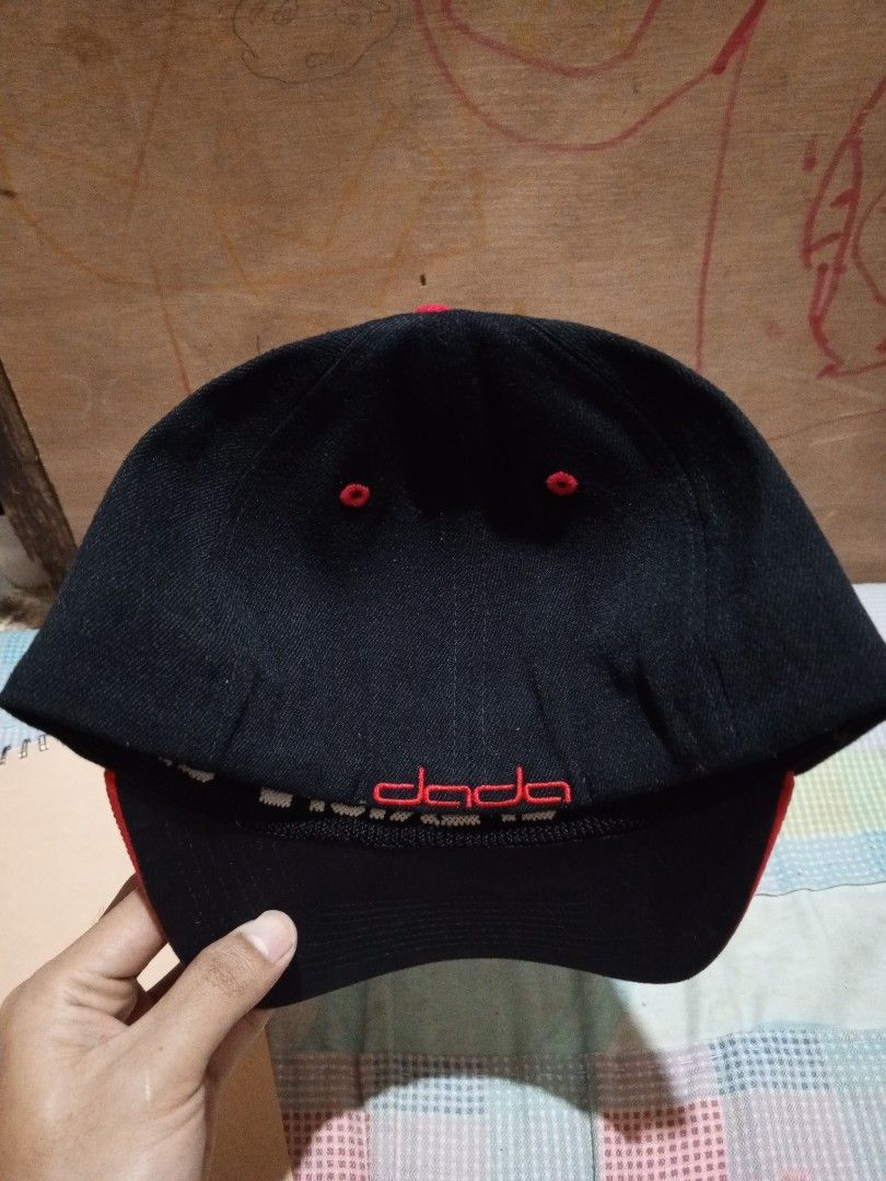 Dada Supreme Dad hat (Category: Activewear) located in Manila. Submitted by garmentsreseller (Listing ID 1466370715, Image 3). Description: no any issue, hangtag still intact.