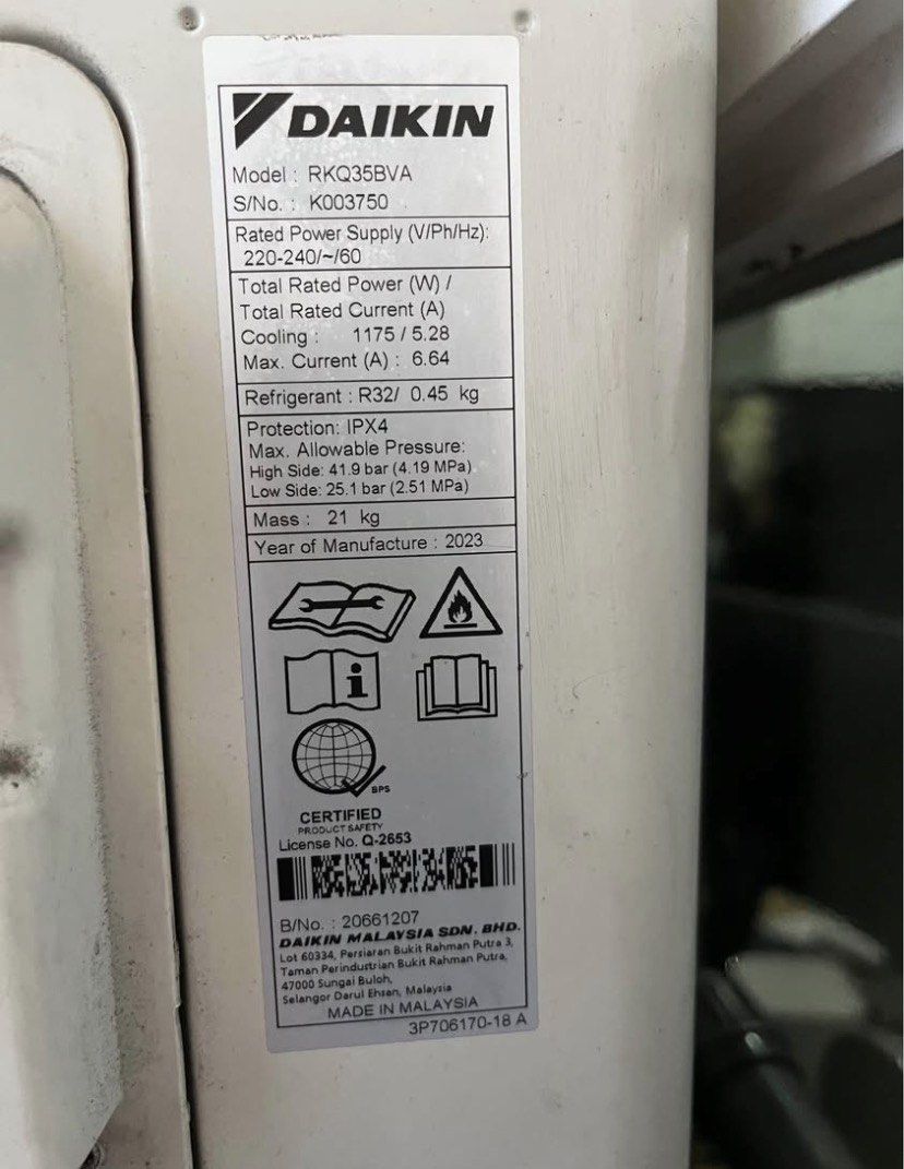 Daikin AC 1.5 HP (Category: Air Conditioning and Heating) located in Manila. Submitted by brightriver_40137e (Listing ID 1466349524, Image 2). Description: .