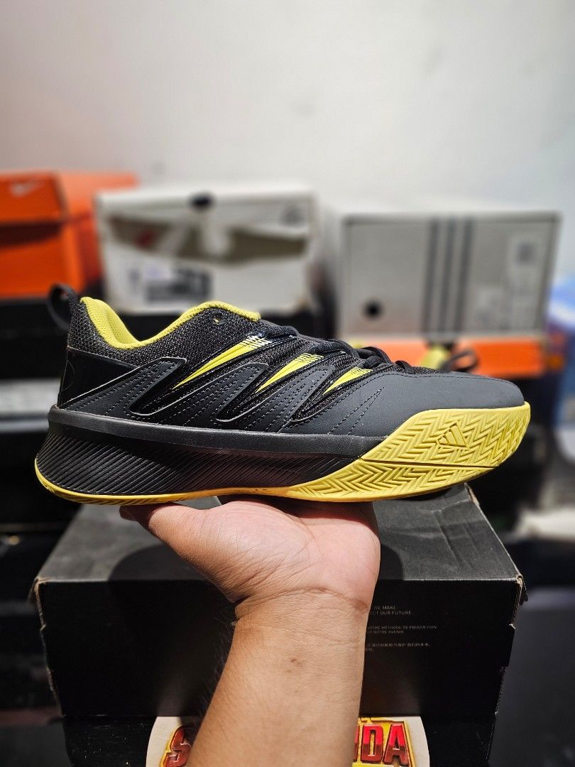 Dame Certified 3 (Category: Sneakers) located in Manila. Submitted by ejjjjj09 (Listing ID 1466382238, Image 3). Description: Dame Certified 3 "Black Lime" Size: 8.5 US | Used Complete with box ₱1,495 only Location: Dasmariñas, Cavite Shipping via: Jnt | Lalamove (Pin: Sole Agenda) Mode of Payment: GCash / Maribank Payment first: No COD | COP DP is required for reservation (non refundable)..