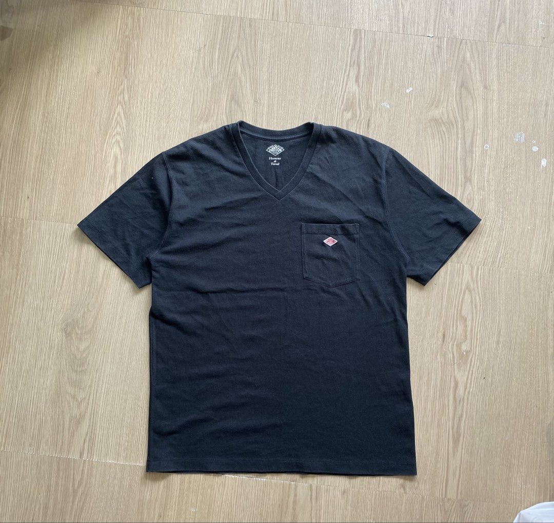 Danton vneck (Category: Tshirts & Polo Shirts ) located in Zamboanga. Submitted by ak.hunt (Listing ID 1466510683, Image 1). Description: Size 42 Widt pit to pit 21 Length 27 Vg condition No issue Pm.