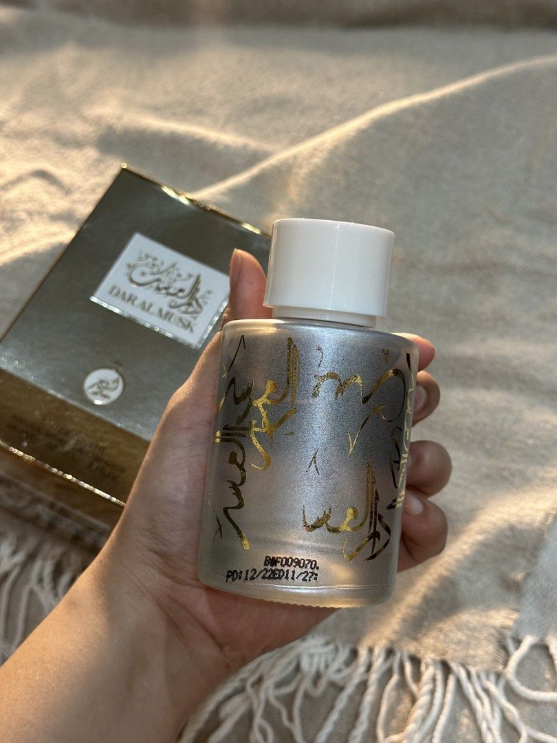 Dar Al Musk Eau De Toilette 100ml (Category: Fragrance & Deodorants) located in Manila. Submitted by tenshiii185 (Listing ID 1466527686, Image 2). Description: Dar Al Musk Eau De Toilette (100ml) with natural spray. Features a sleek silver and gold Arabic calligraphy bottle and comes with its original retail box. Production date 12/22, expiry 11/27. Authentic and ready to ship!.