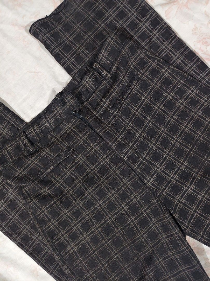 dark gray plaid tartan-patterned flare trousers (Category: Other Bottoms) located in Bulacan. Submitted by angel.decluttersx (Listing ID 1466551302, Image 3). Description: small size Waistline 26" silk smooth fabric material zippers are working no button.