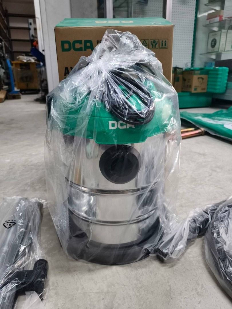 DCA VACUUM CLEANER 12L, 1200w AVC12 (Category: Other Home Furniture) located in Manila. Submitted by ramoseliza33488 (Listing ID 1466359089, Image 3). Description: .