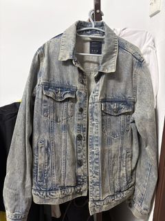 (Category: ) located in . Submitted by trio.thrift (Listing ID 1466514712, Image 1). Description: .