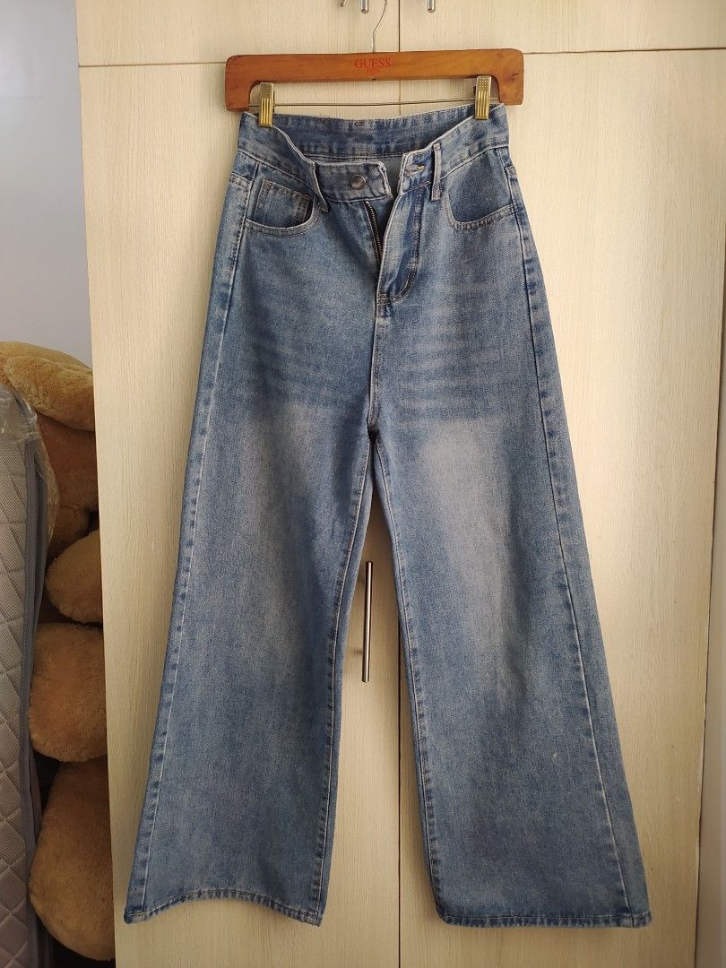 Denim Jeans (Category: Jeans) located in Bacoor. Submitted by lieze (Listing ID 1466445442, Image 2). Description: one of my fav fit 25-27 waistline highwaist jeans bought this for 500+.
