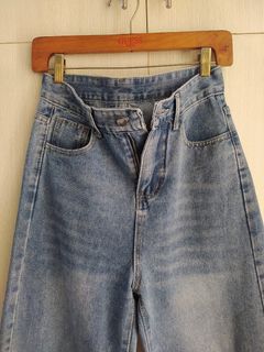 (Category: ) located in . Submitted by lieze (Listing ID 1466445442, Image 1). Description: .
