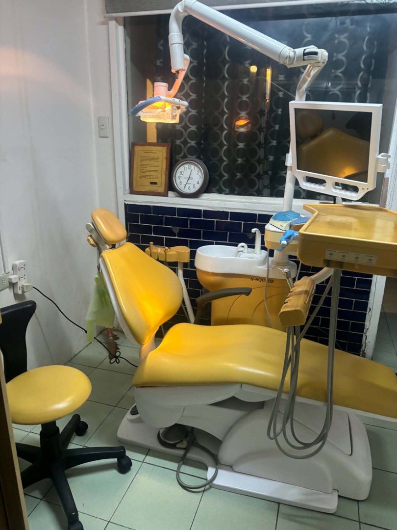 Dental Chair Unit with Stool and LED Light (Category: Medical Supplies & Tools) located in Manila. Submitted by takesandluna (Listing ID 1466506351, Image 2). Description: For sale may bago na :) Good condition Just let me know lang po if may question. .
