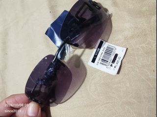 (Category: ) located in . Submitted by sellingwithlove2018 (Listing ID 1466561397, Image 1). Description: .