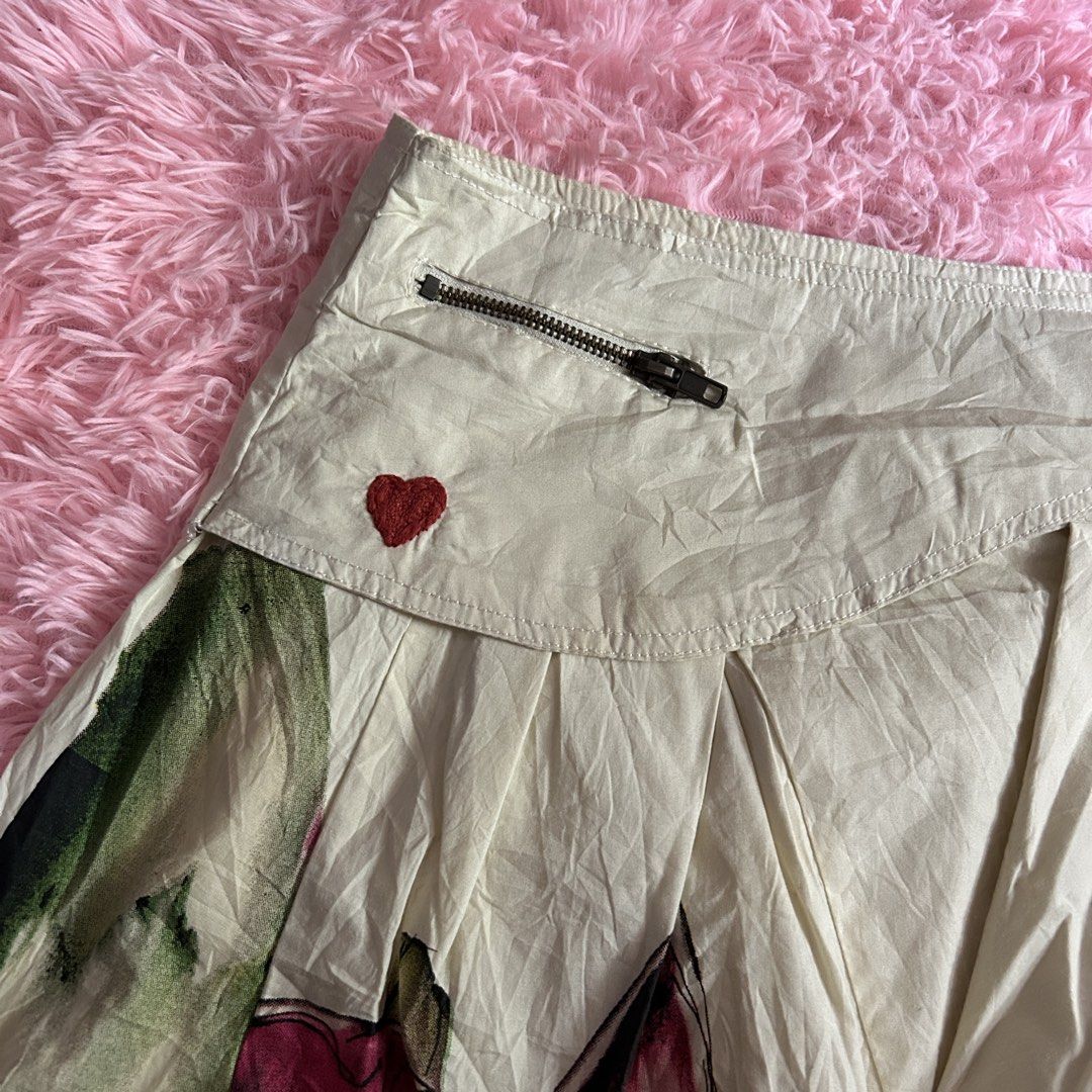 DESIGUAL bubble skirt y2k/archive (Category: Skirts) located in Liloan. Submitted by fairymary.ph (Listing ID 1466484796, Image 3). Description: READ BIO BEFORE BUYING✨ gorpcore/fairycore/y2k bubble skirt size: 28 length: 17” no issue— in pristine condition .