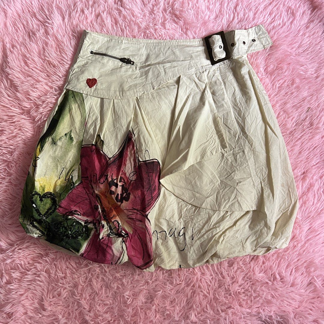DESIGUAL bubble skirt y2k/archive (Category: Skirts) located in Liloan. Submitted by fairymary.ph (Listing ID 1466484796, Image 1). Description: READ BIO BEFORE BUYING✨ gorpcore/fairycore/y2k bubble skirt size: 28 length: 17” no issue— in pristine condition .