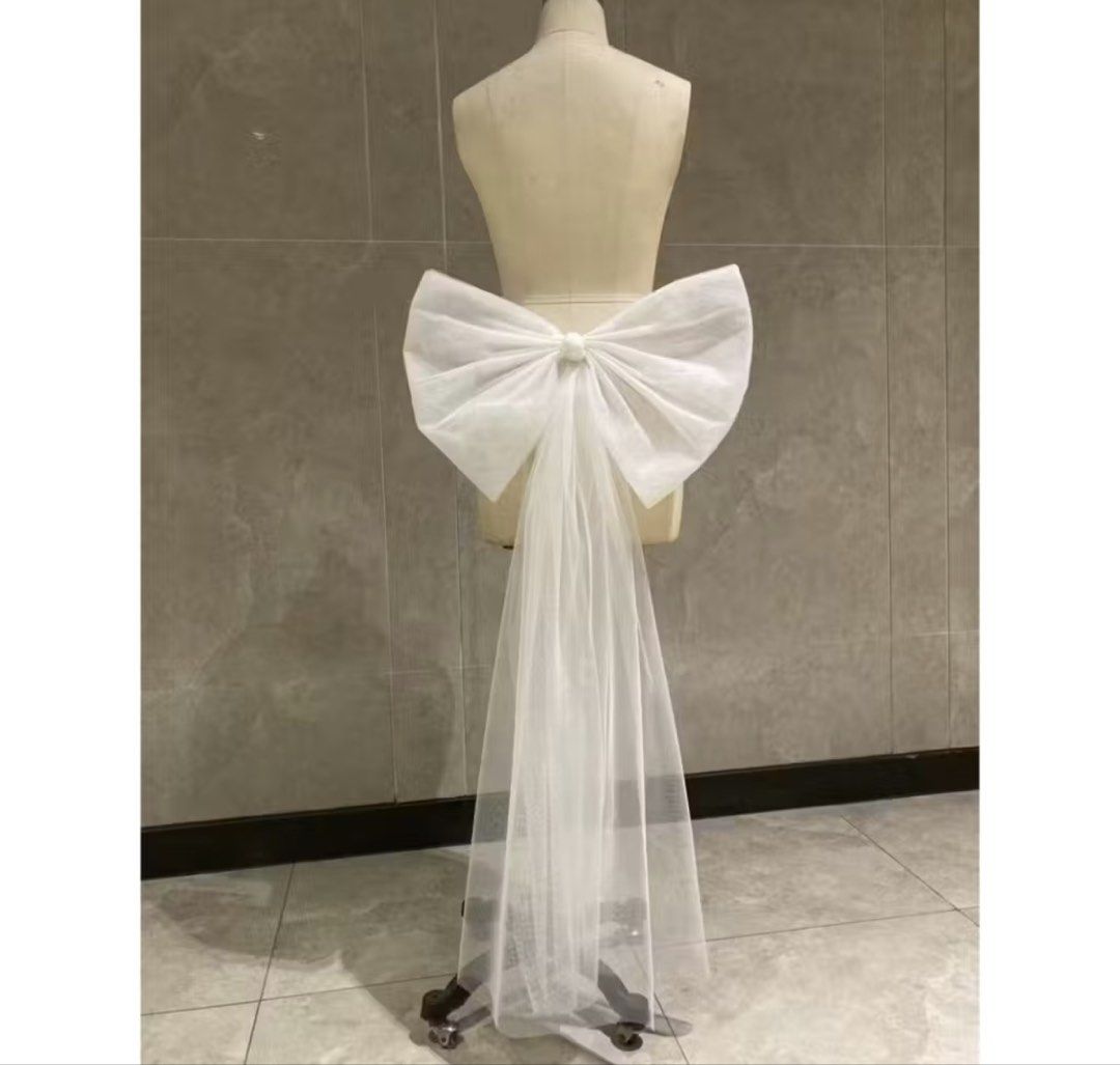 Detachable Bow (Category: Other Accessories) located in Manila. Submitted by strwbrrymatchaaa (Listing ID 1466412041, Image 1). Description: .