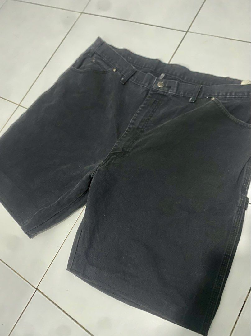 Dickies Carpenter Jorts (Category: Shorts) located in Mabalacat. Submitted by dagz_thrift (Listing ID 1466468213, Image 3). Description: Dickies Carpenter Jorts ( Altered ) Waistline 44 Length 22 Leg opening 13 No issue Dating pants ginawang jorts Last picture ww size 34-36 po ako.