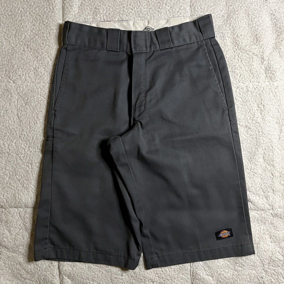 Dickies double patch jorts (Category: Chinos) located in Coron. Submitted by tr1p2thr1ft (Listing ID 1466413752, Image 1). Description: Waist 28 Length 22 Hem 10 No issue As new condition .
