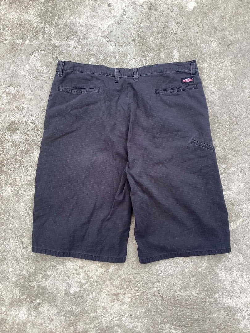 Dickies Genuine Jorts (Category: Shorts) located in Balanga. Submitted by archivefine_ds (Listing ID 1466458430, Image 1). Description: Dickies Genuine 5 pockets jorts 10/10 condi, needs wash w 36 L 24 500+sf.