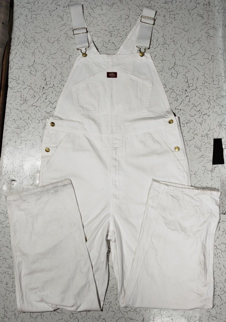 Dickies jumper (Category: Coats, Jackets and Outerwear) located in Mandaluyong City. Submitted by ren2o_cru2 (Listing ID 1466434706, Image 2). Description: For sale Dickies jumper white Anjan na lahat ng details sa picture Pm sa interesado 🙏 20 width 53 length 1500.