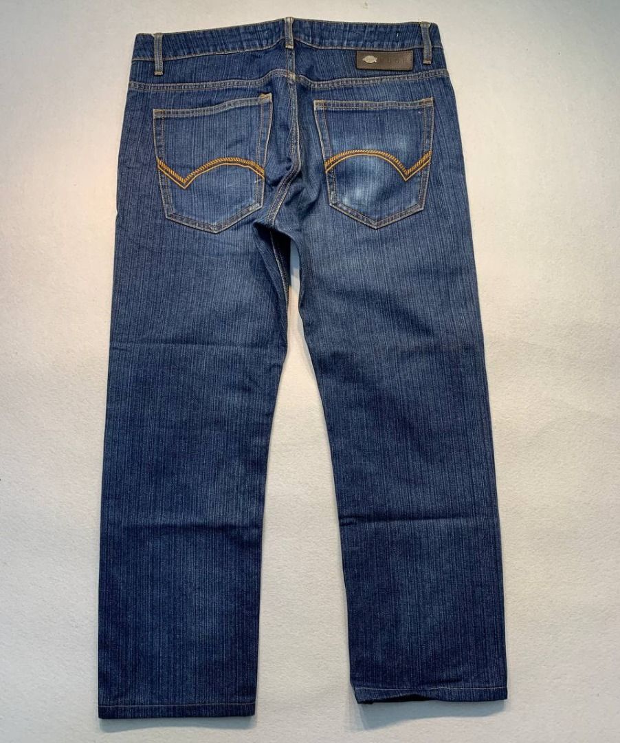 Dickies Rush Straight cut (Category: Jeans) located in Mandaluyong City. Submitted by theroom501 (Listing ID 1466458811, Image 1). Description: Dickies Rush Straight cut Style Code: RUSH Size on Tag: 33 Color: Blue Condition: Good pre-owned condition with a heavily distressed vintage look. Flaws/Issues: Altered and need wash Flat Lay Measurements: Pit to Pit: 34 inches Length: 36.5 inches Leegopening Length: 7.5 inches Price:1,000.