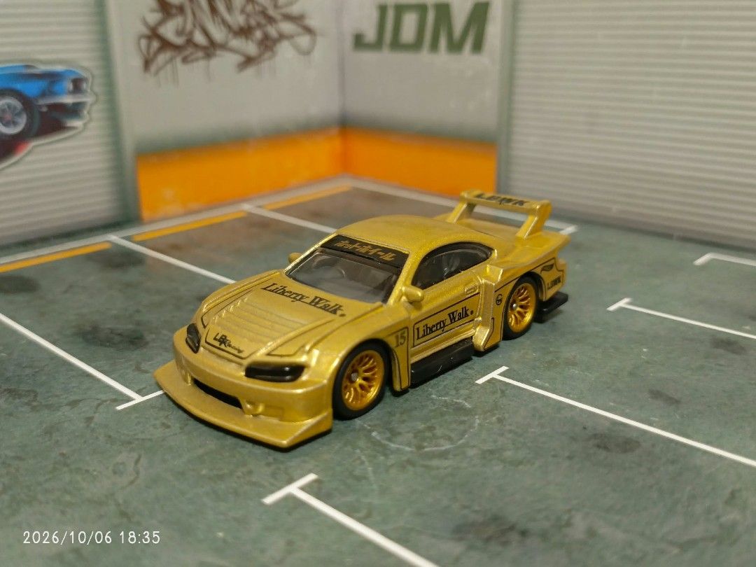 Diecast Silvia hotwheels (Category: Action & Battle Toys) located in Batangas. Submitted by ranran4812 (Listing ID 1466342349, Image 1). Description: .