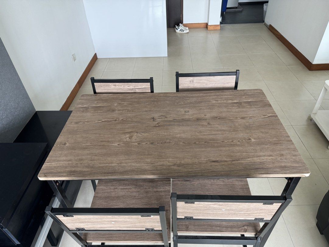 Dining table (Category: Tables & Sets) located in Singapore. Submitted by liang77 (Listing ID 1466498334, Image 1). Description: Pls note: only 2 chairs! 😀 Self collection .