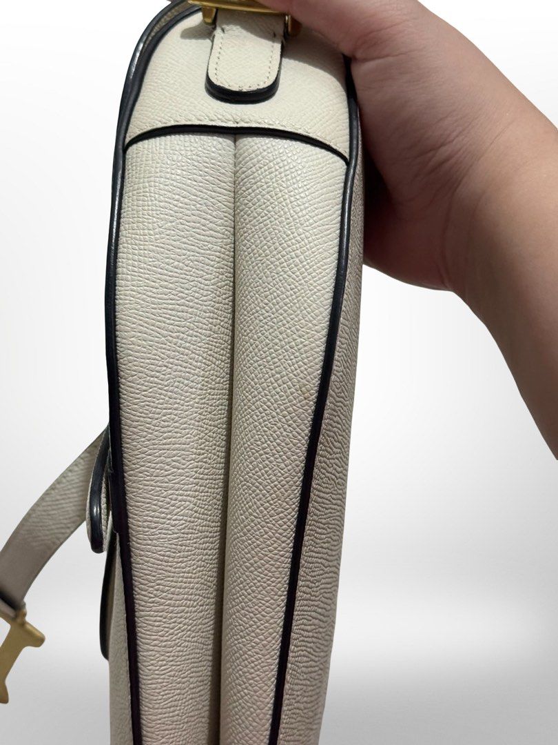 Dior saddle GHW (Category: Luxury Bags & Wallets) located in General Trias. Submitted by east10 (Listing ID 1466527960, Image 3). Description: Guaranteed authentic 100%!!!! Pm for price! Inclusions: dustbag and coa.