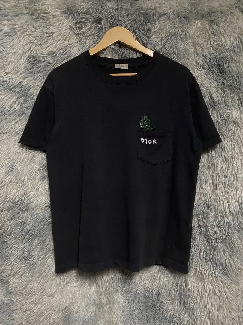 DIOR X OTANI AUTHENTIC DISTRESS (Category: Tshirts & Polo Shirts ) located in Cavite. Submitted by lwrnc.444 (Listing ID 1466371647, Image 1). Description: DIOR X OTANI AUTHENTIC DISTRESS COMPLETE TAGS GOOD CONDITION/FADINGS SEARCHABLE CODE 🏷️499 FREE SHIP DIMES WIDTH 21.5 LENGTH 26-26.5 DASMARIÑAS CAVITE LOC.