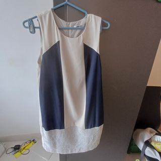 (Category: ) located in . Submitted by llongg4 (Listing ID 1466380823, Image 1). Description: .
