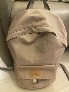 （分類：）位於 。 由 kkdor 提交（商品編號 1466505788，圖片 1）。簡介： 。
