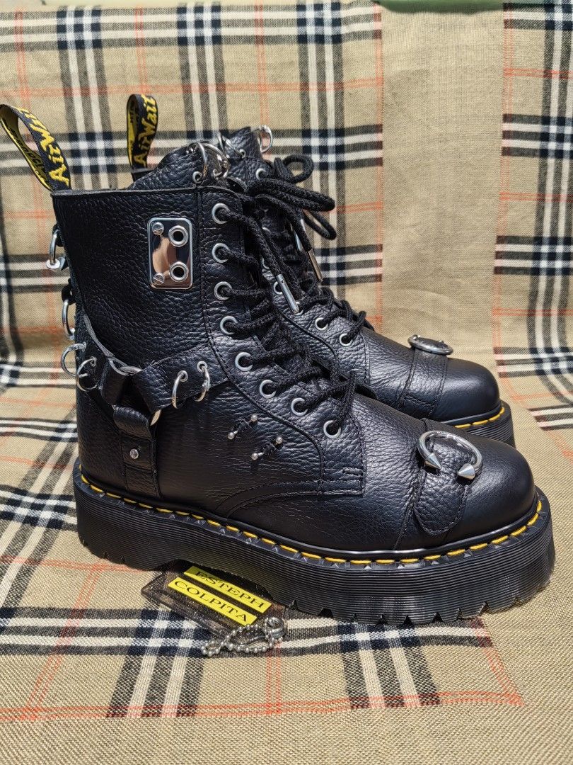 DR MARTENS JADON PIERCING (Category: Boots) located in Baguio. Submitted by curated_luxe_brandeds (Listing ID 1466409665, Image 1). Description: DR. MARTENS JADON PIERCING MILLED NAPPA LEATHER AUTHENTIC PAIR UK 8 US 9 MENS US 10 WOMENS EUR 42 PHP 6880+SF SEE PICS FOR DETAILS BRAND NEW CONDITION COLOR MAY VARY DUE TO LIGHTING MOP BDO /GCASH NO COD /COP PHYSICAL STORE :STALL 324A THIRD FLOOR SKYWORLD SESSION ROAD BAGUIO CITY FB PAGE /CAROUSELL : cu