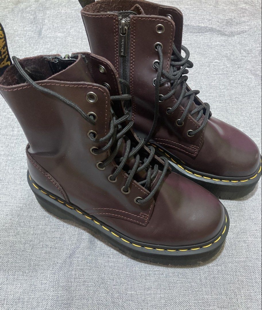 Dr. Martens Jalon Smooth Leather Platform Boots (Category: Boots) located in Zamboanga. Submitted by deensthrifting (Listing ID 1466340840, Image 1). Description: Dr. Martens Jadon Smooth Leather Platform Boots in Burgundy Size: 37 Euro As new condition -minimal scratch only(see last pic) Still presentable -3999+shipping fee Loc:Mindanao .