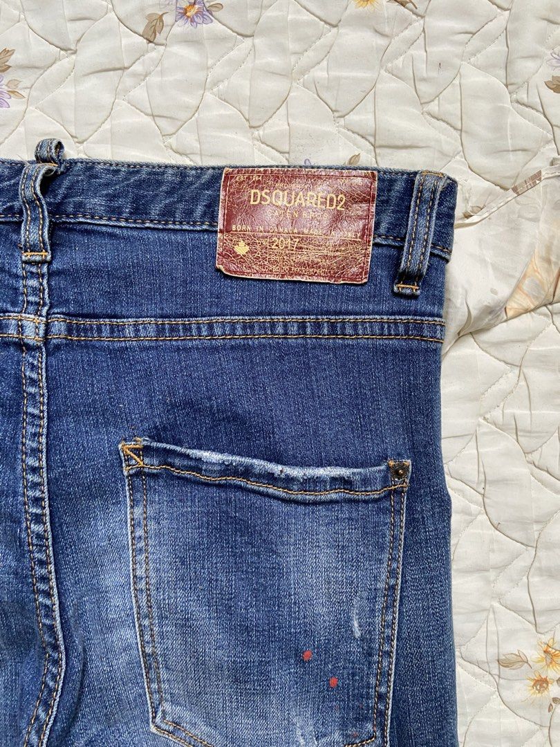 DSQUARED (Category: Jeans) located in Salug. Submitted by bagdoi_finds (Listing ID 1466497894, Image 3). Description: .